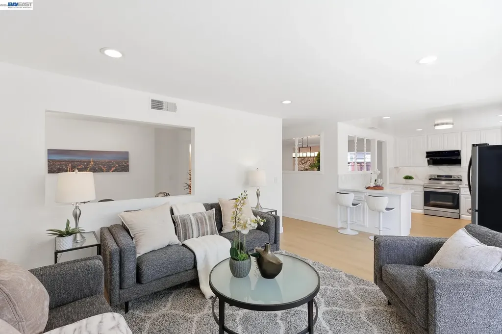 31396 Santa Elena Way Union City CA 94587