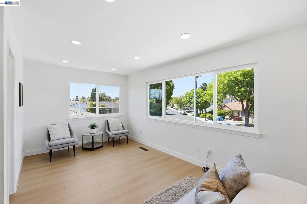 31396 Santa Elena Way Union City CA 94587
