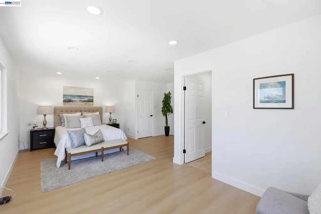 31396 Santa Elena Way Union City CA 94587