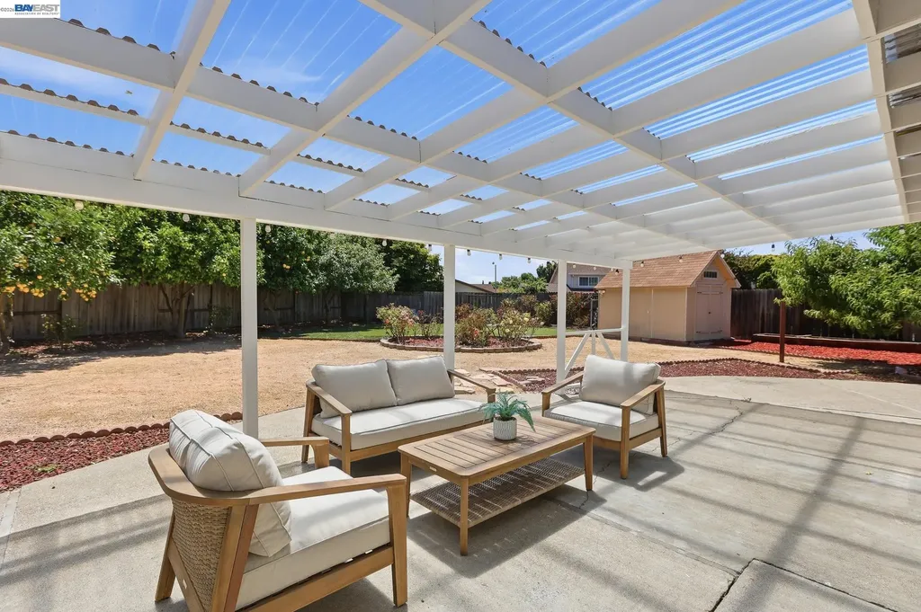 31396 Santa Elena Way Union City CA 94587