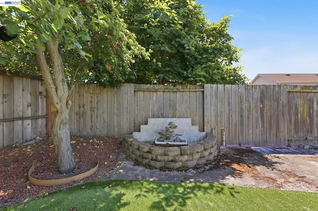 31396 Santa Elena Way Union City CA 94587
