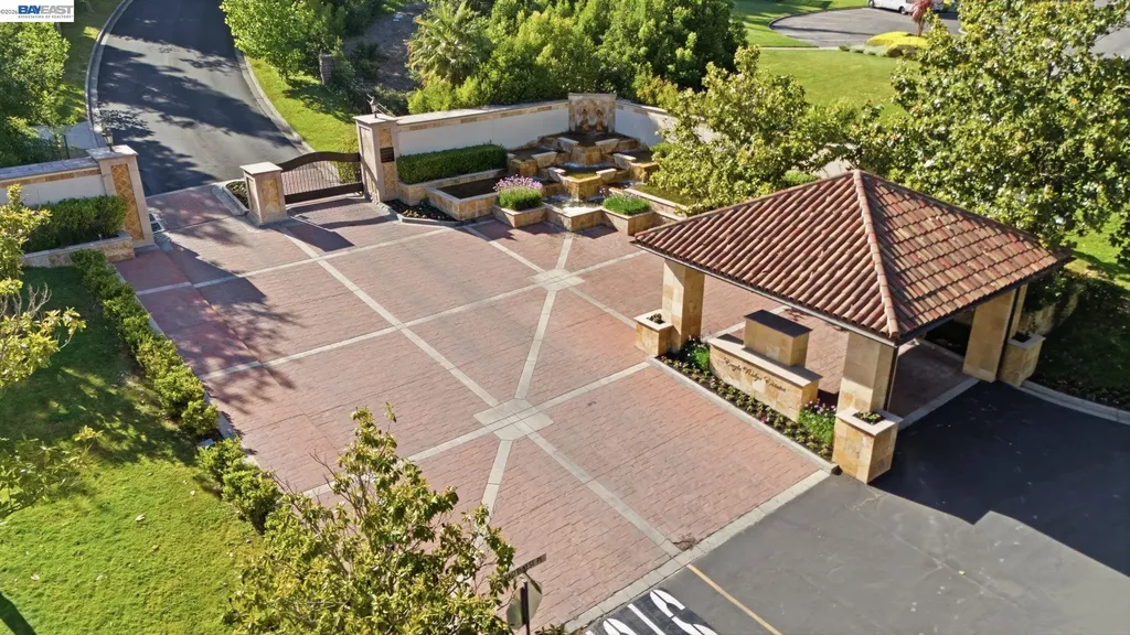 27 Eagle Ridge Lane Danville CA 94506