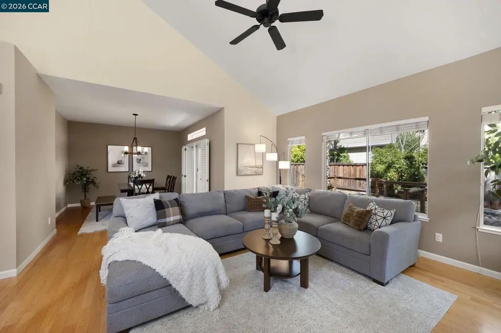 637 Julpun Loop Clayton CA 94517