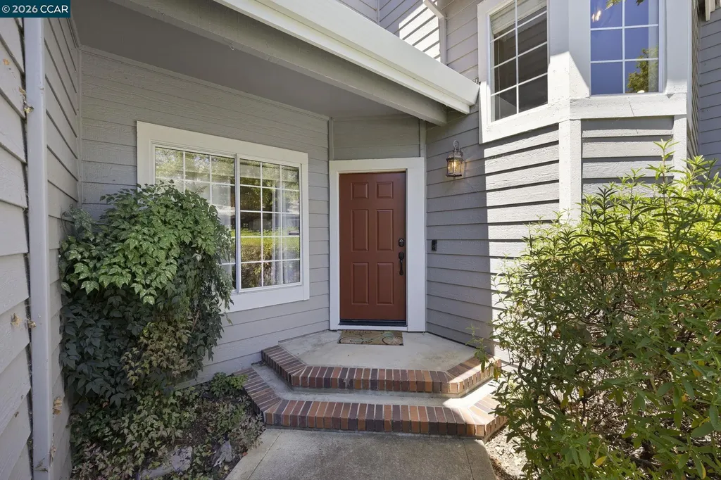 637 Julpun Loop Clayton CA 94517