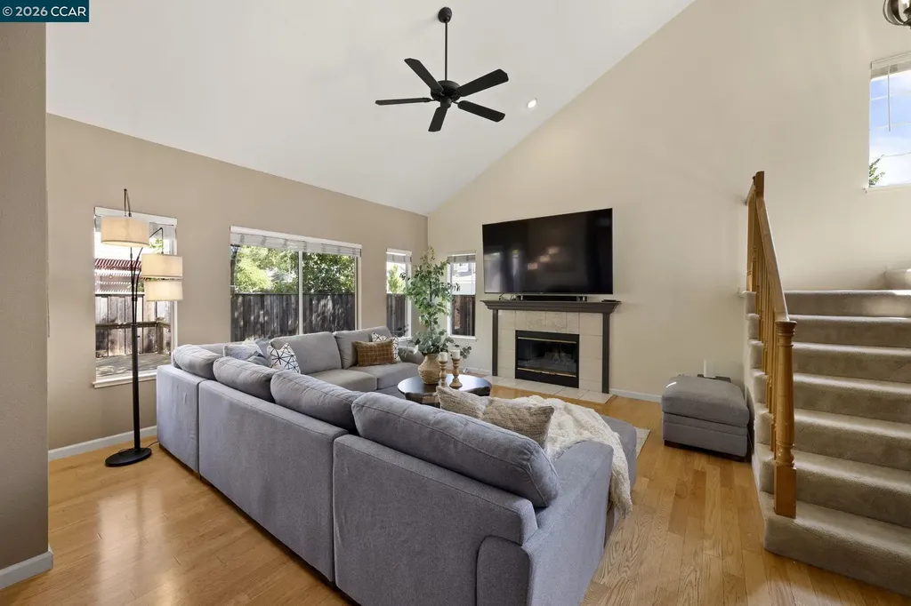 637 Julpun Loop Clayton CA 94517