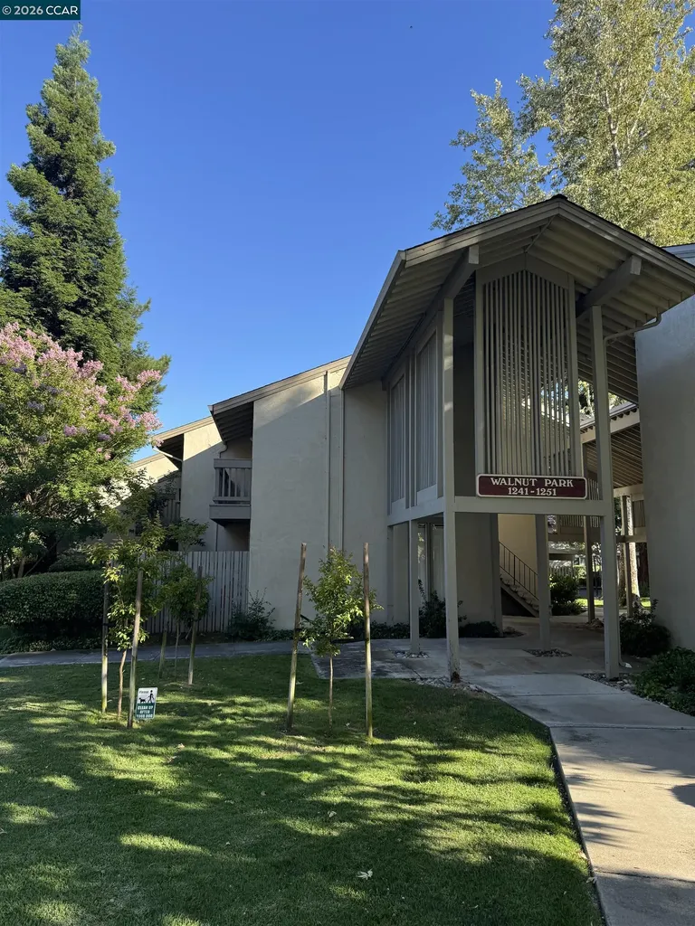 1241 Homestead Avenue Walnut Creek CA 94598