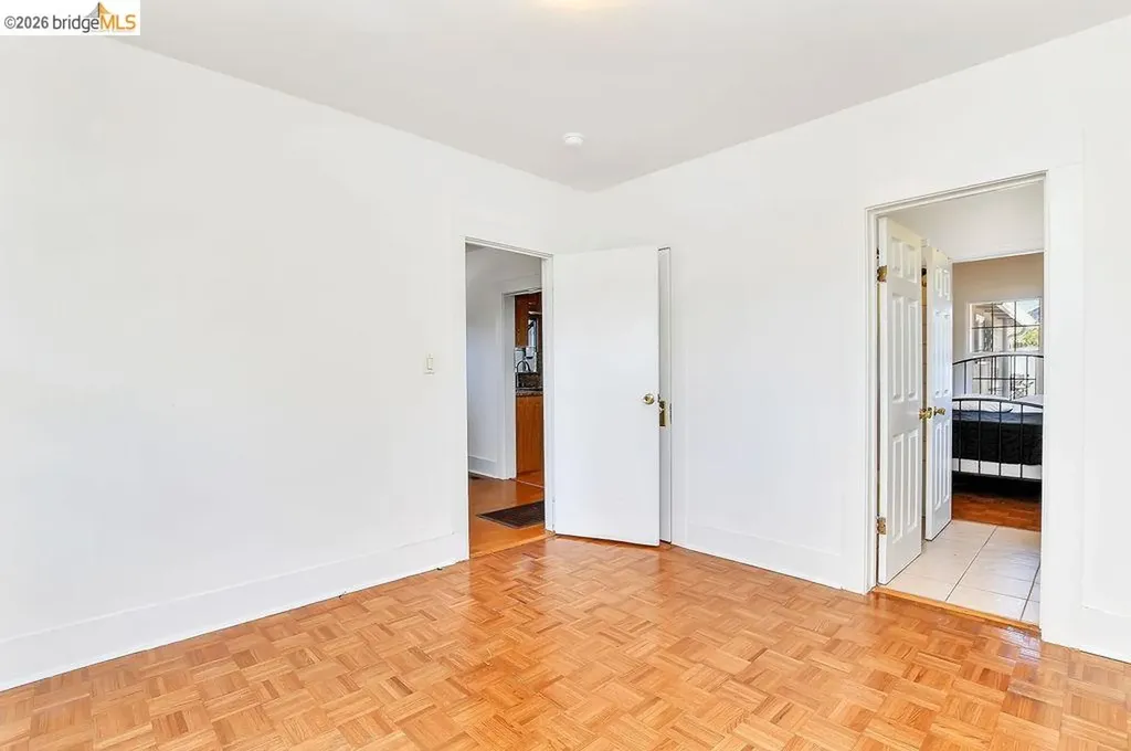 2921 Eastman Avenue Oakland CA 94619