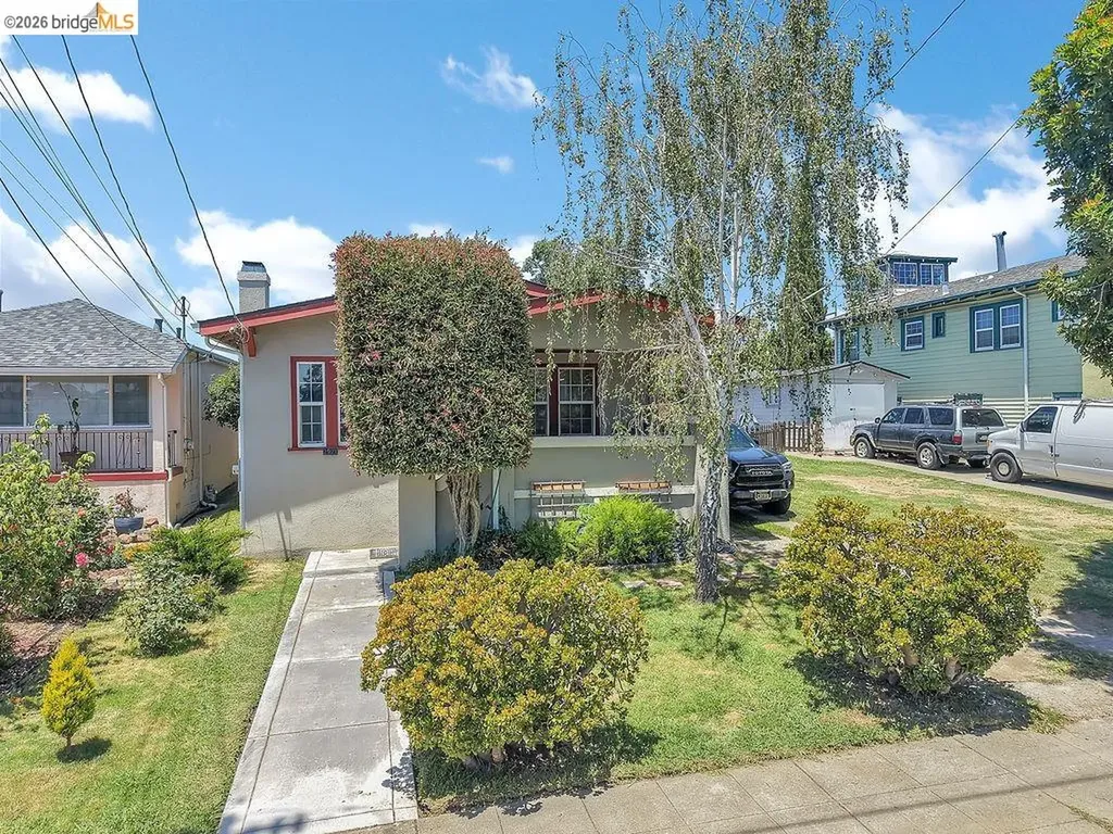 2921 Eastman Avenue Oakland CA 94619