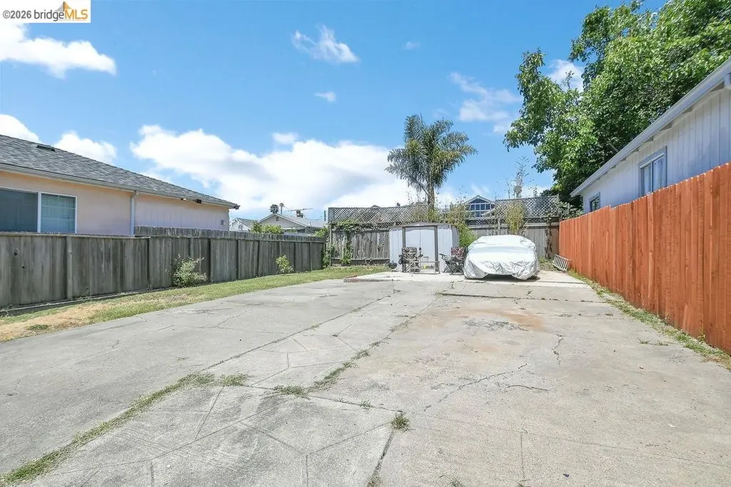 2921 Eastman Avenue Oakland CA 94619