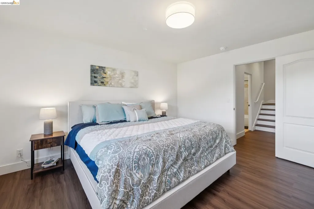 6153 Girvin Drive Oakland CA 94611