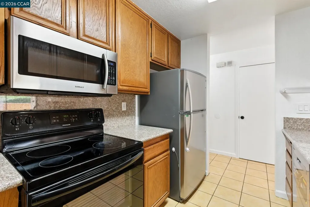 128 Peppermill Lane Pittsburg CA 94565