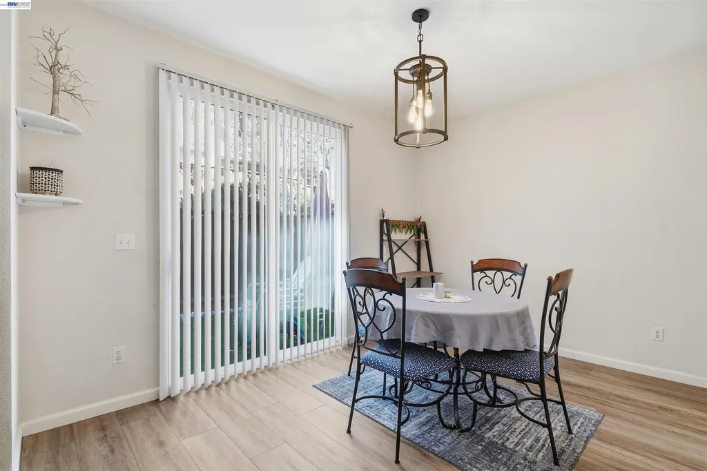 10856 Glengarry Lane Dublin CA 94568