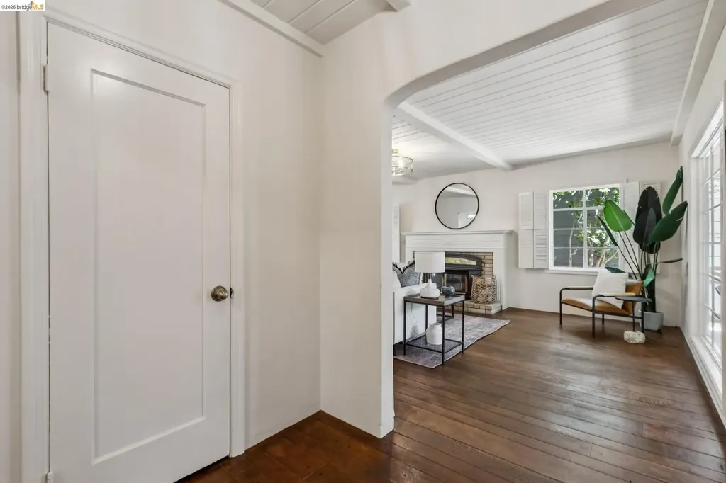 2380 Leimert Boulevard Oakland CA 94602