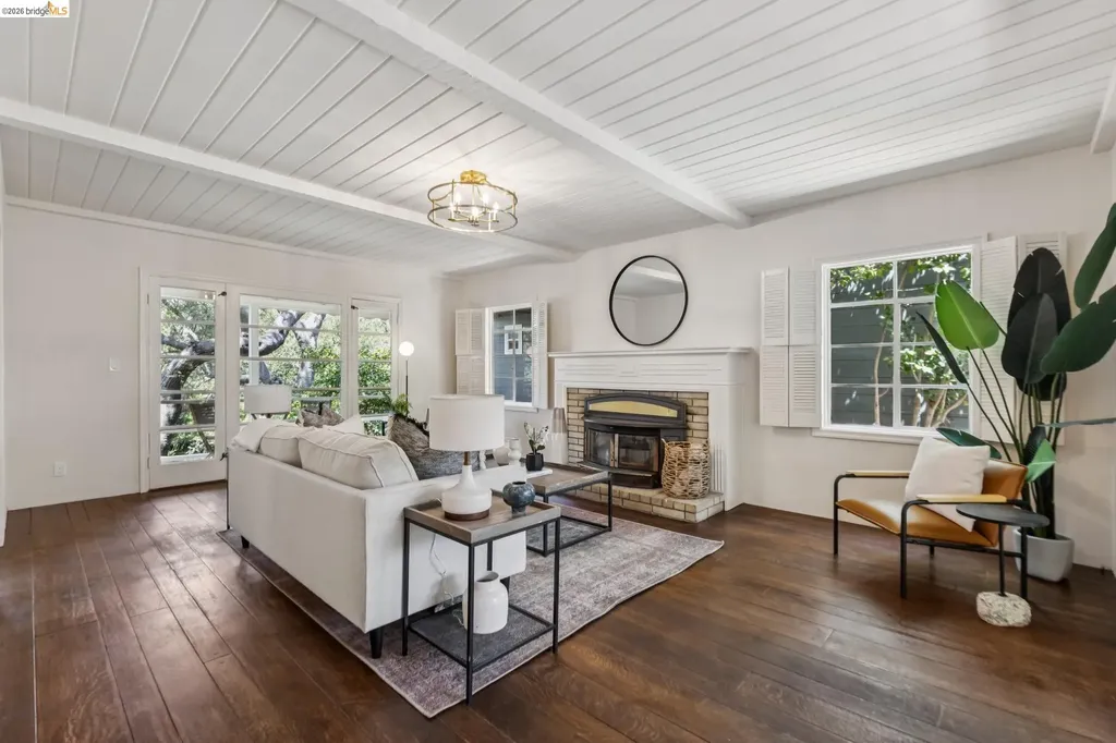2380 Leimert Boulevard Oakland CA 94602