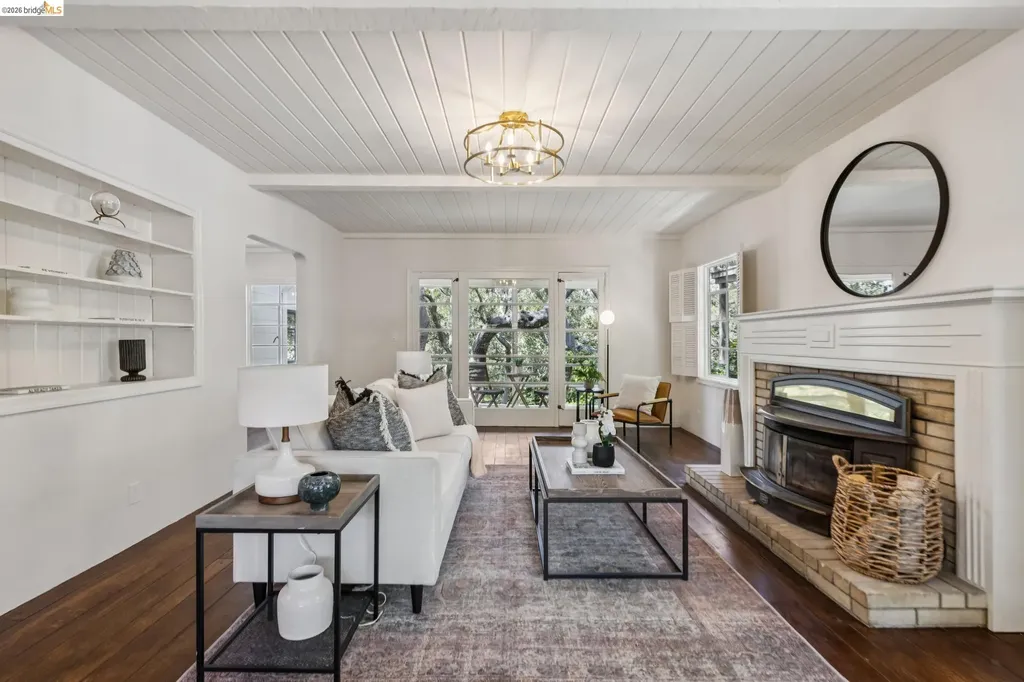 2380 Leimert Boulevard Oakland CA 94602