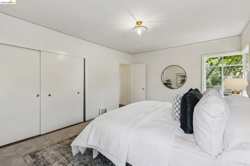2380 Leimert Boulevard Oakland CA 94602