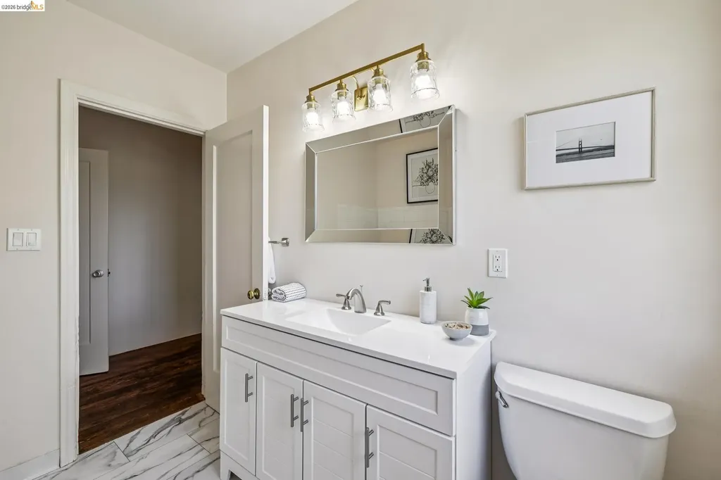 2380 Leimert Boulevard Oakland CA 94602