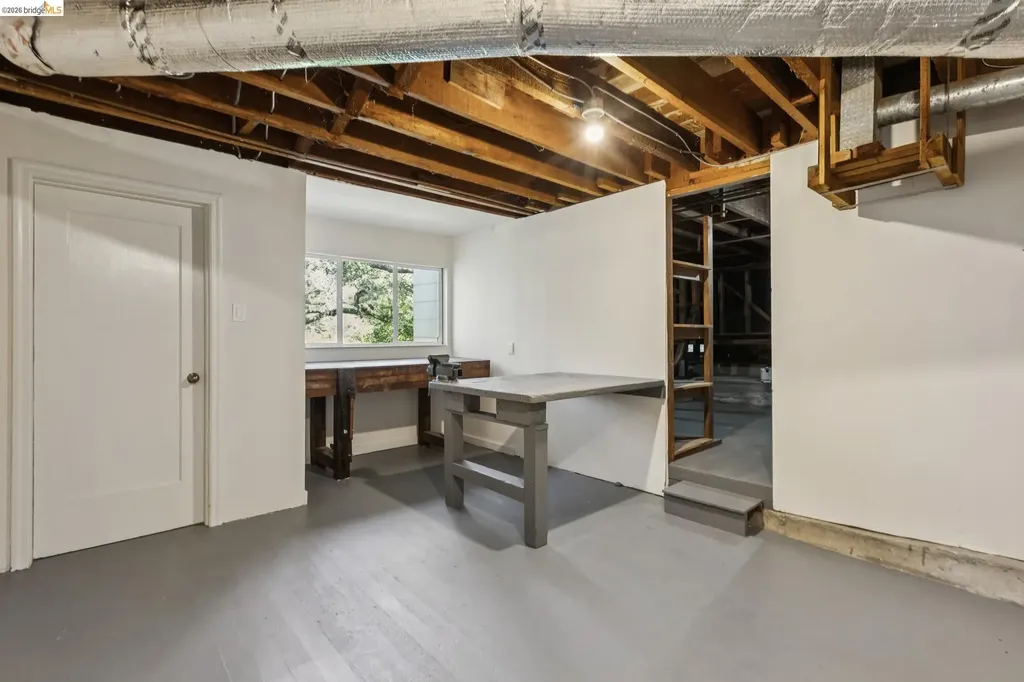 2380 Leimert Boulevard Oakland CA 94602