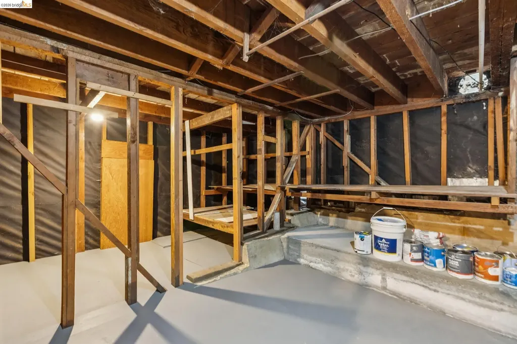 2380 Leimert Boulevard Oakland CA 94602