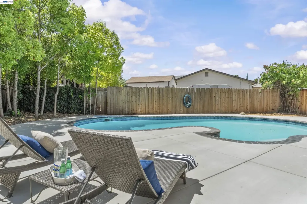 2729 Alamo Court Antioch CA 94509