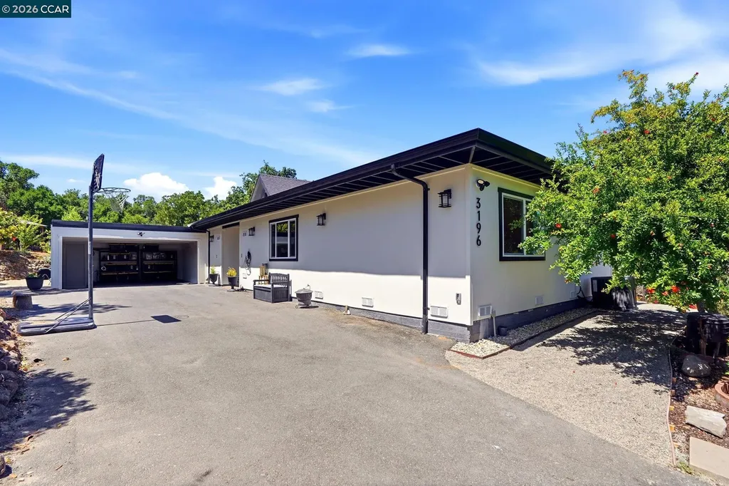 3196 Diablo View Road Lafayette CA 94549