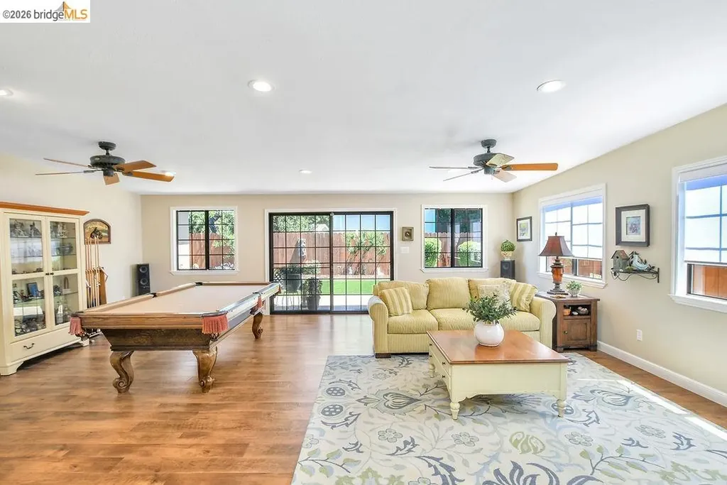 3143 Ponderosa Way Antioch CA 94509