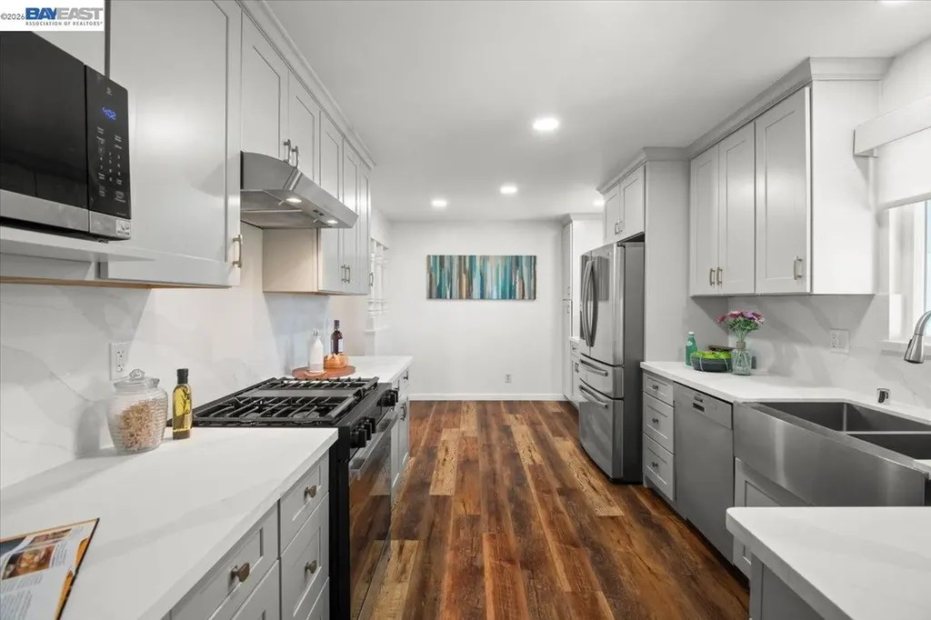 527 Lorren Way Livermore CA 94550
