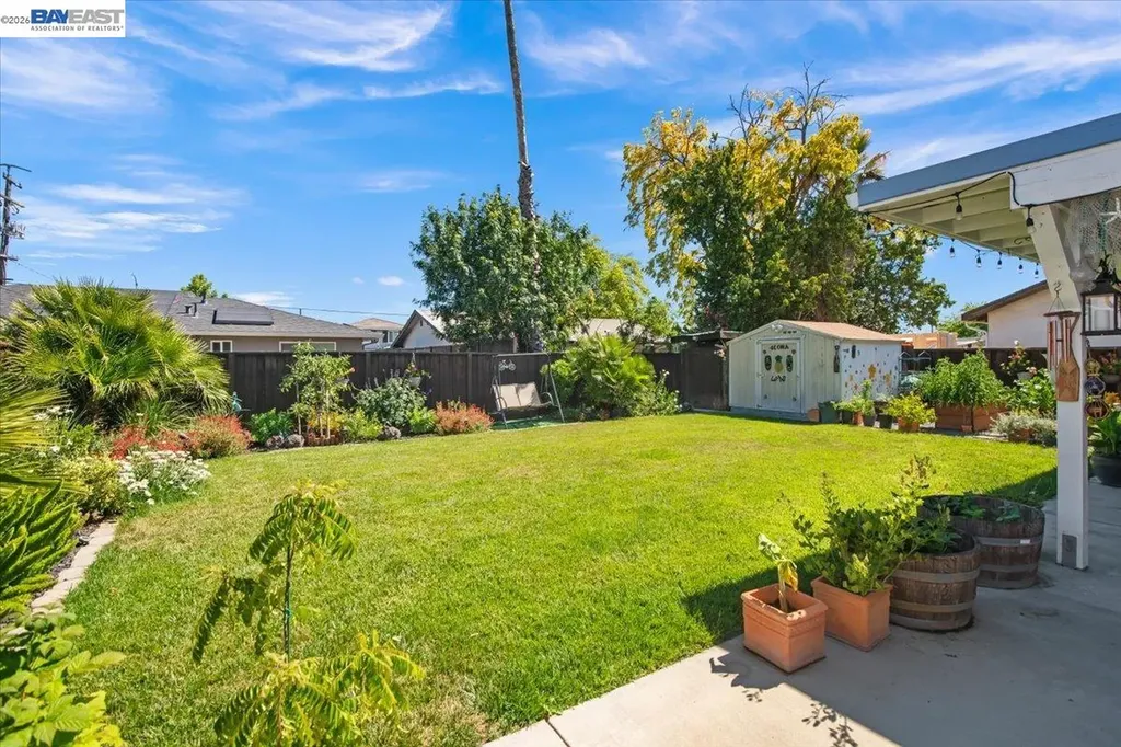 527 Lorren Way Livermore CA 94550
