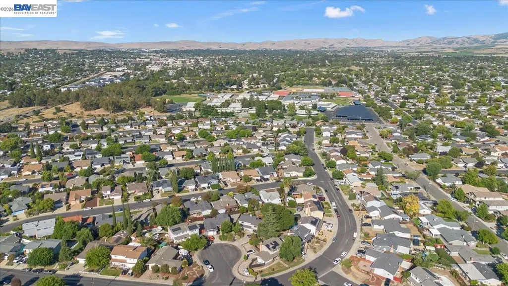 527 Lorren Way Livermore CA 94550