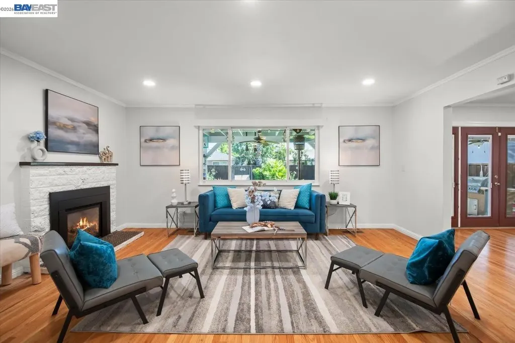 527 Lorren Way Livermore CA 94550