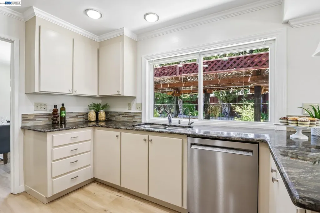 2383 Corte De La Jara Pleasanton CA 94566