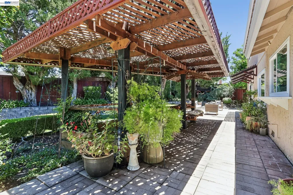 2383 Corte De La Jara Pleasanton CA 94566