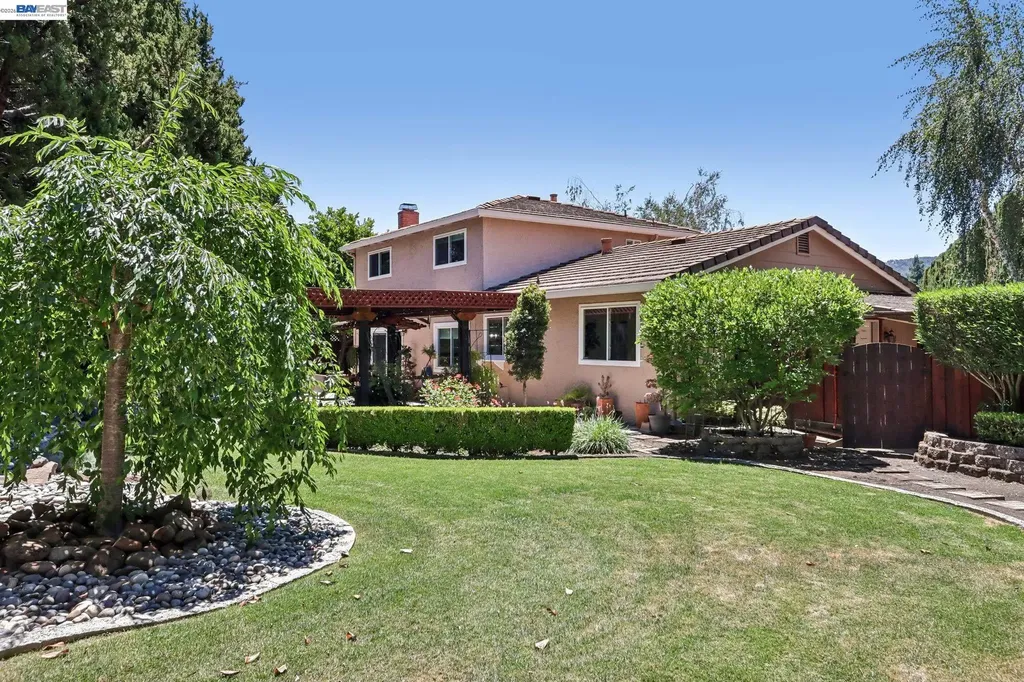 2383 Corte De La Jara Pleasanton CA 94566
