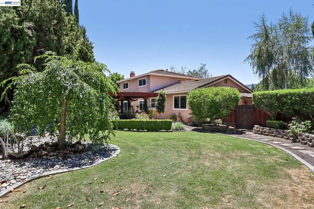 2383 Corte De La Jara Pleasanton CA 94566