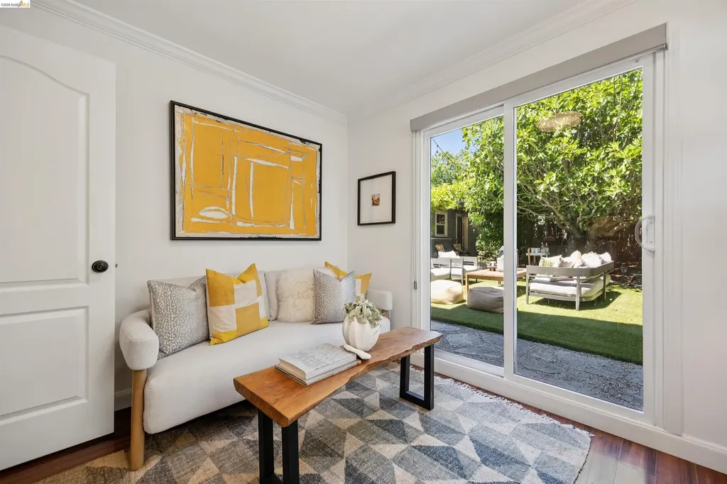 2420 Carmel Street Oakland CA 94602