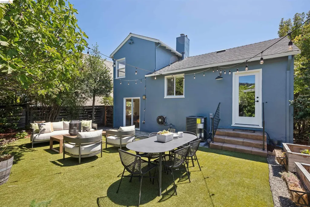 2420 Carmel Street Oakland CA 94602