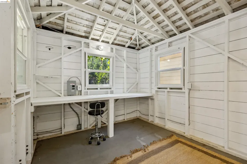 2420 Carmel Street Oakland CA 94602