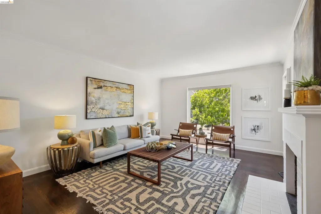 2420 Carmel Street Oakland CA 94602