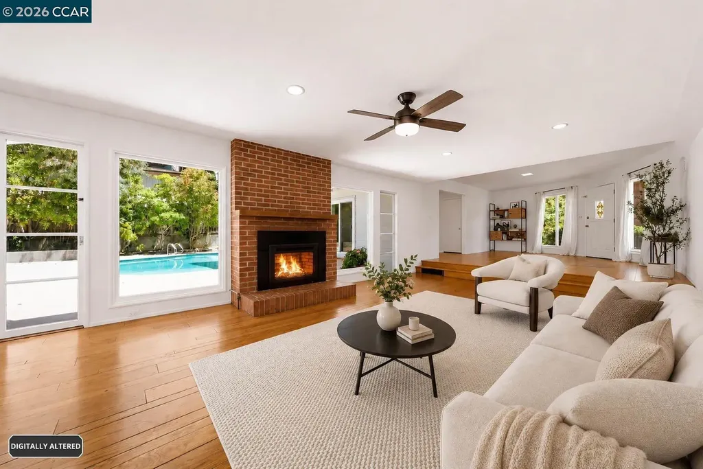 5828 Moraga Avenue Oakland CA 94611