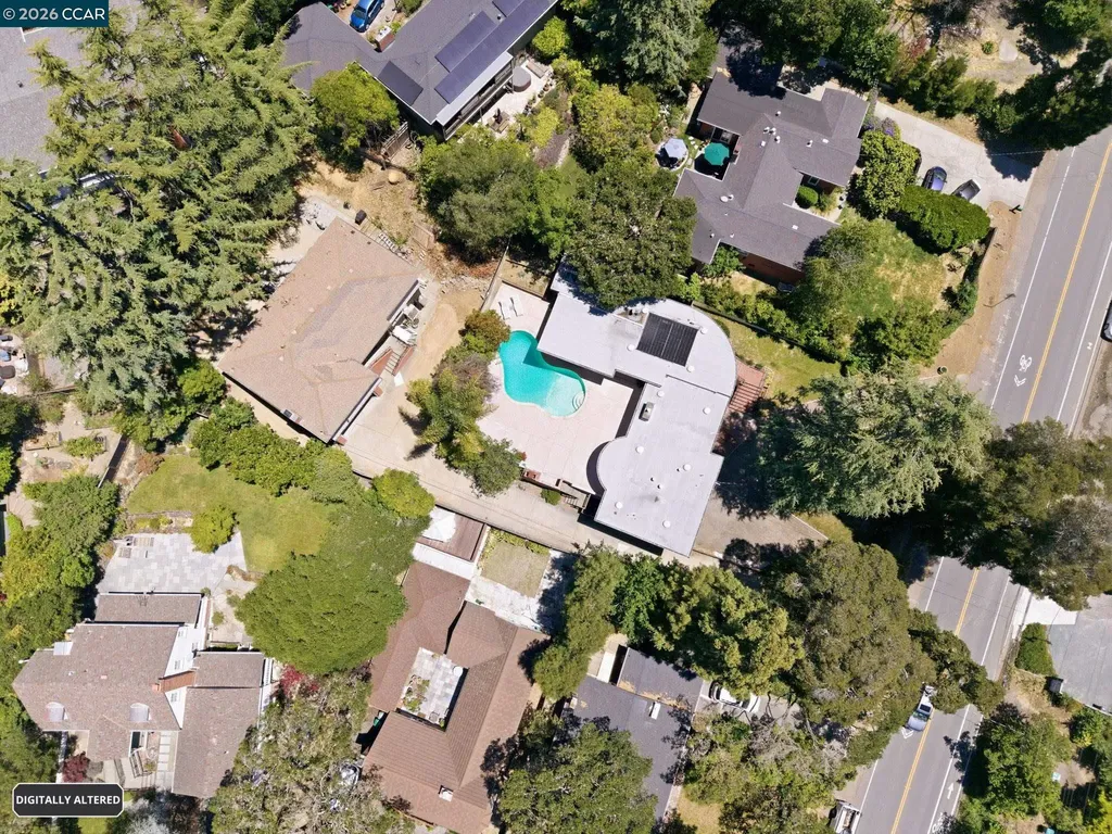 5828 Moraga Avenue Oakland CA 94611