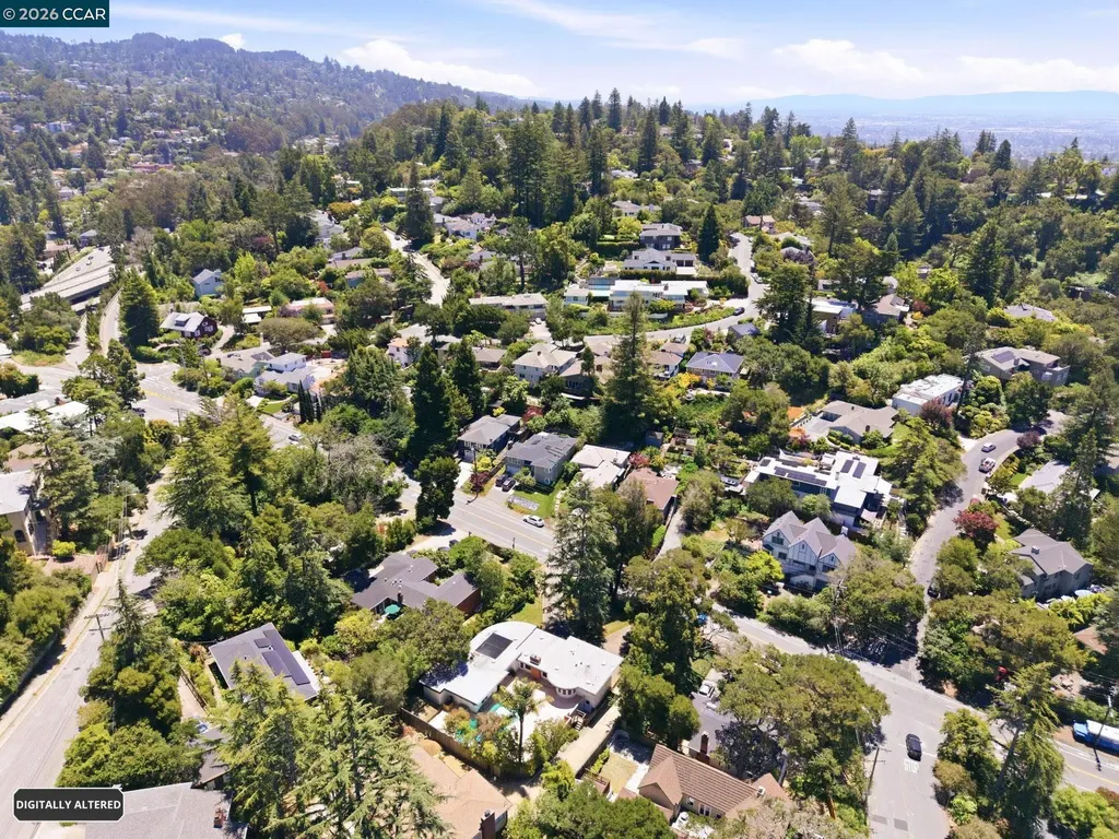 5828 Moraga Avenue Oakland CA 94611