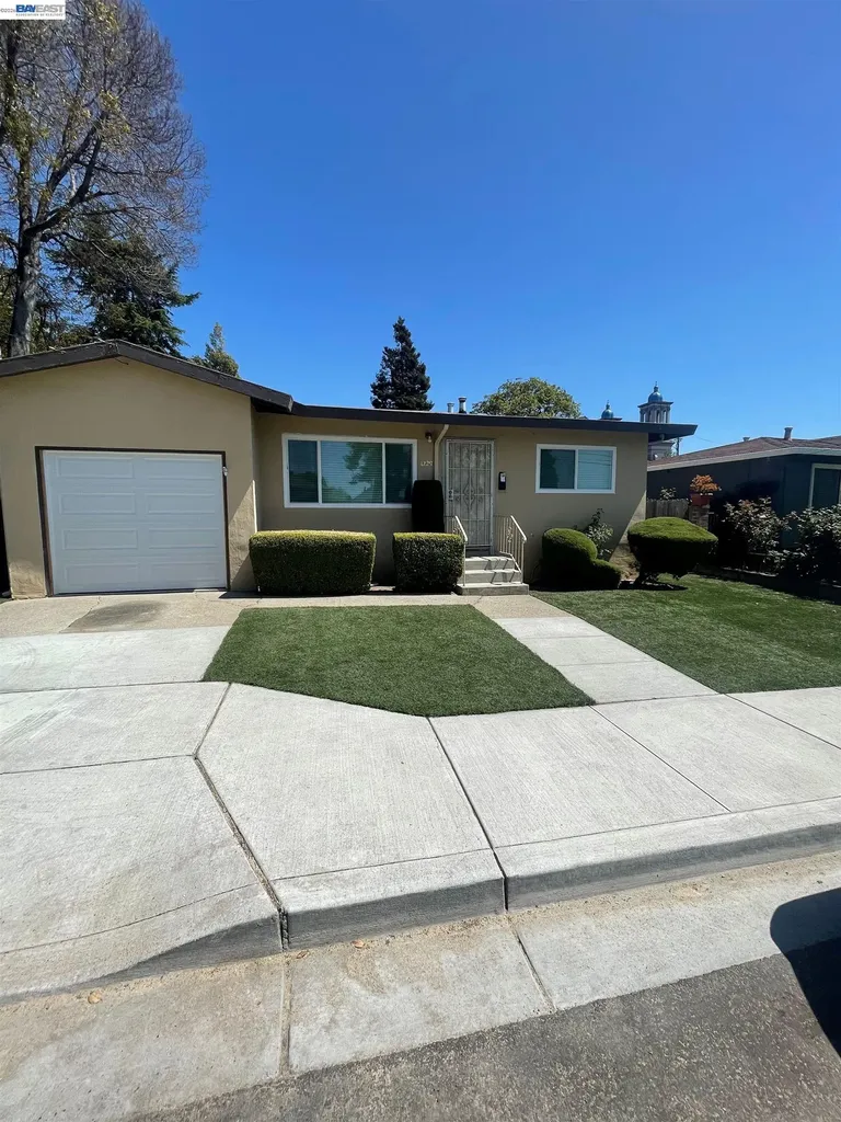1229 Bellina Street Hayward CA 94541