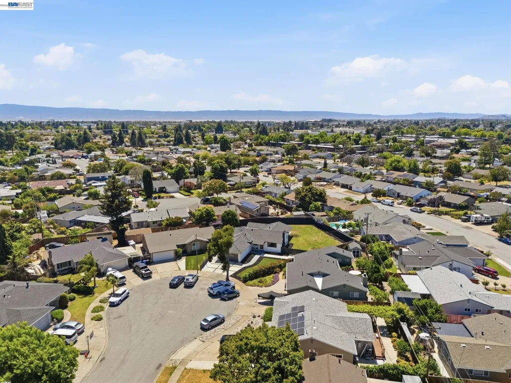 4683 De Silva Street Fremont CA 94538