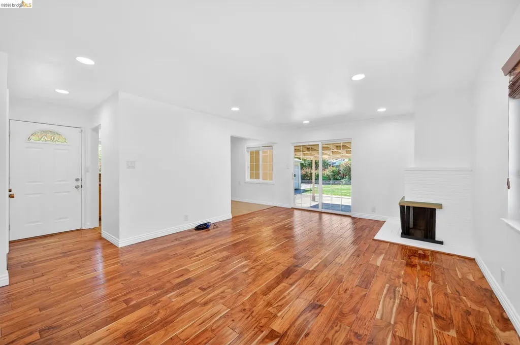 3 Bergwall Way Vallejo CA 94591