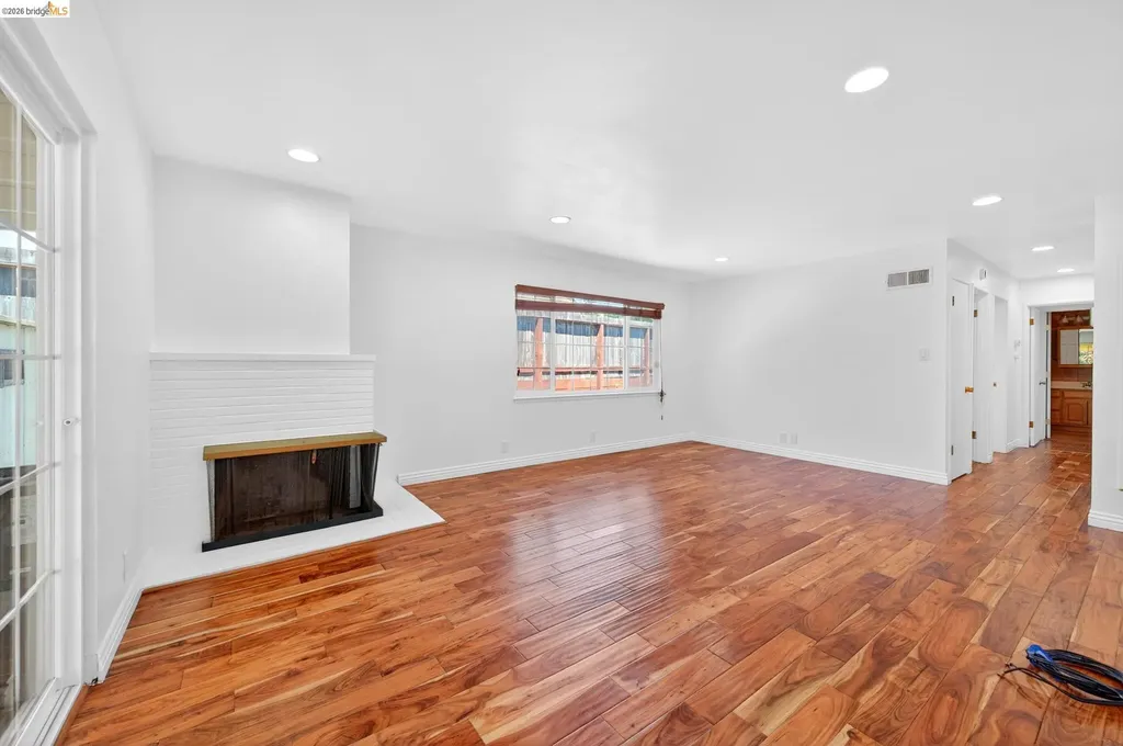 3 Bergwall Way Vallejo CA 94591