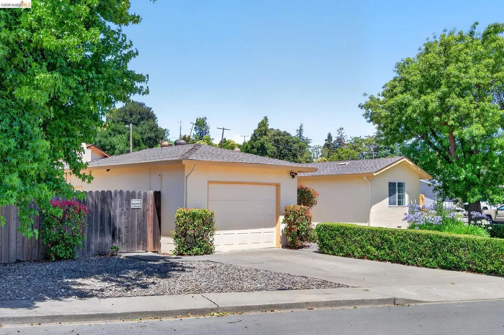 3 Bergwall Way Vallejo CA 94591