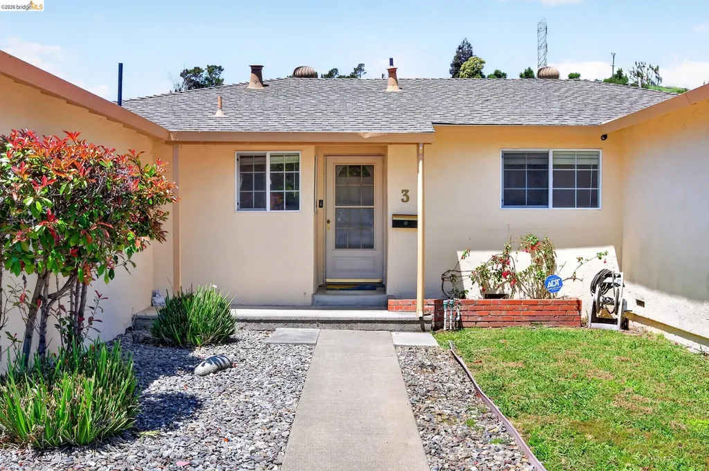 3 Bergwall Way Vallejo CA 94591
