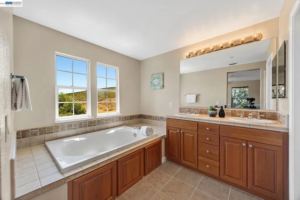 79 Meritage Common Livermore CA 94551