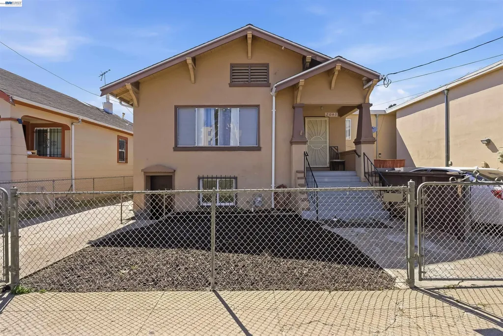 2049 Rutherford Street Oakland CA 94601