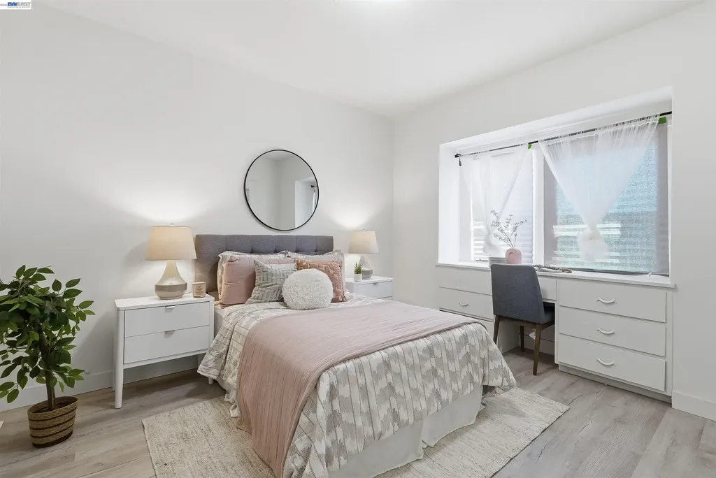 2049 Rutherford Street Oakland CA 94601